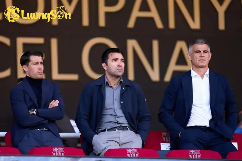 Deco có chuyến công tác tại Croatia nhằm xem giò 2 viên ngọc quý của Dinamo Zagreb (Ảnh: AS) Deco có chuyến công tác tại Croatia nhằm xem giò 2 viên ngọc quý của Dinamo Zagreb